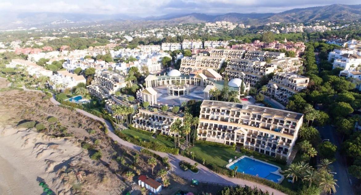 Oleholidays 505 Romana Playa Primera Linea Playa Marbella Exterior photo